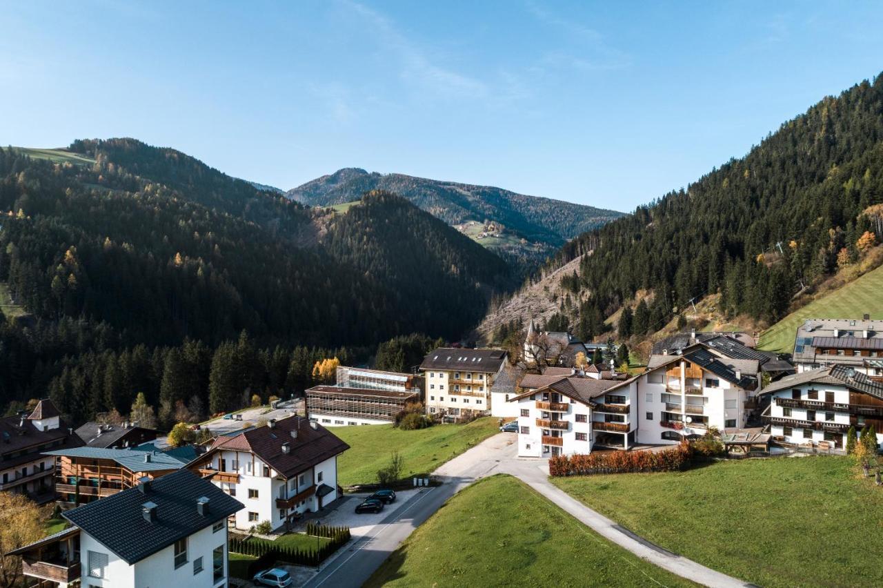 Piculin Alpin Apartments Sankt Martin in Thurn Exterior foto